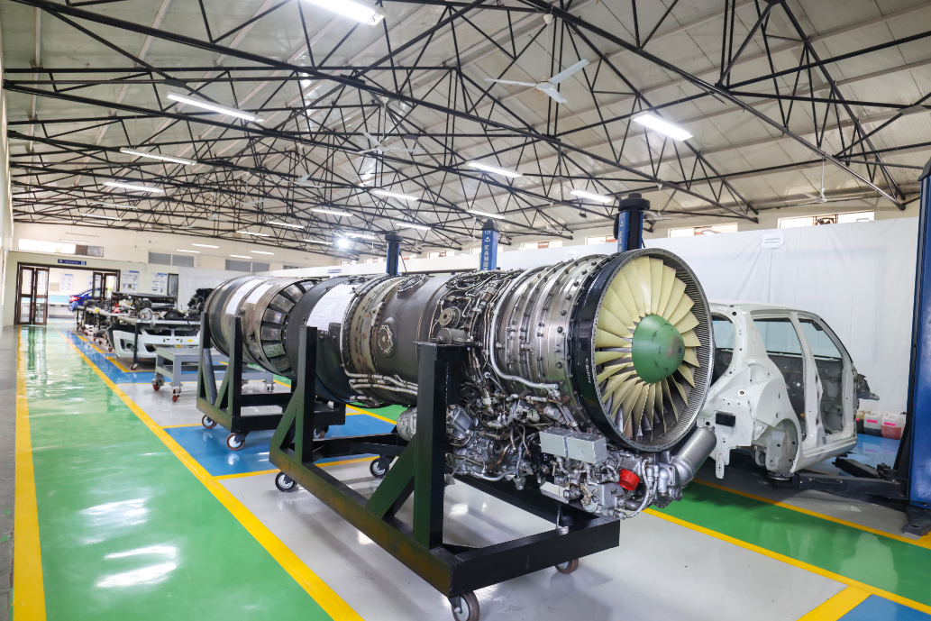 GEU Aero Space and Mechanical photo 11